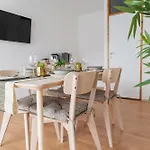 Revliving Maisonette Tres Mirades Am Steinertor Apartment *
