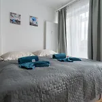 Revliving Maisonette Tres Mirades Am Steinertor Apartament