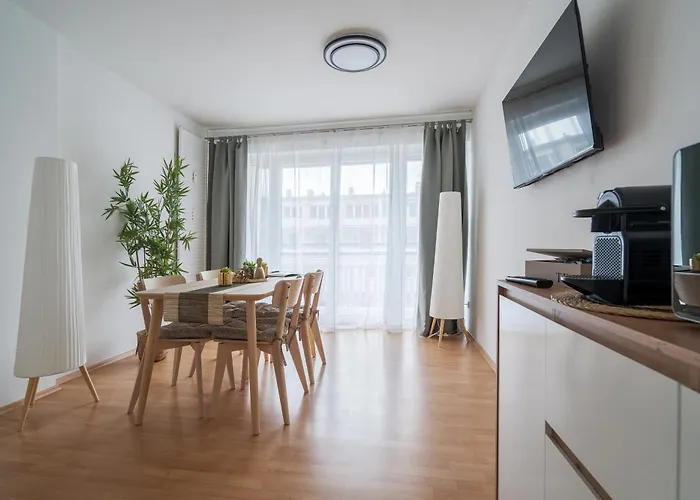 Revliving Maisonette Tres Mirades Am Steinertor Apartment