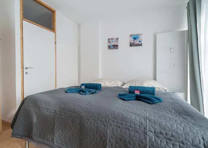 Apartment Revliving Maisonette Tres Mirades Am Steinertor *